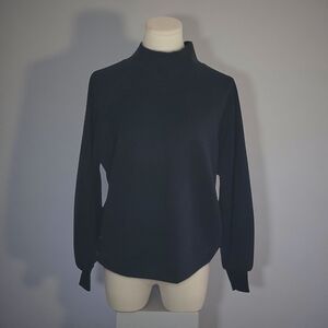 Who What Wear - Small Classic Black Fleece Top